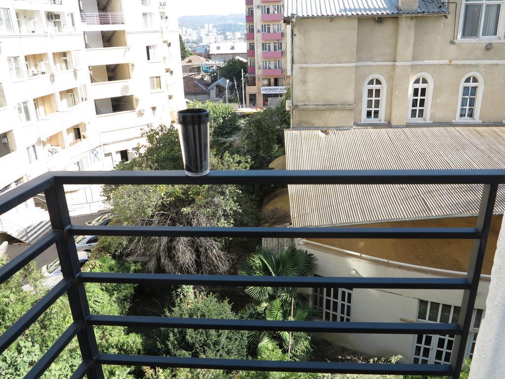 Samatsa Georgia Apartment Тбилиси Екстериор снимка