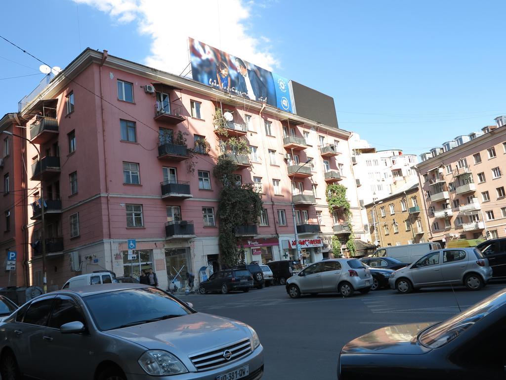 Samatsa Georgia Apartment Тбилиси Екстериор снимка
